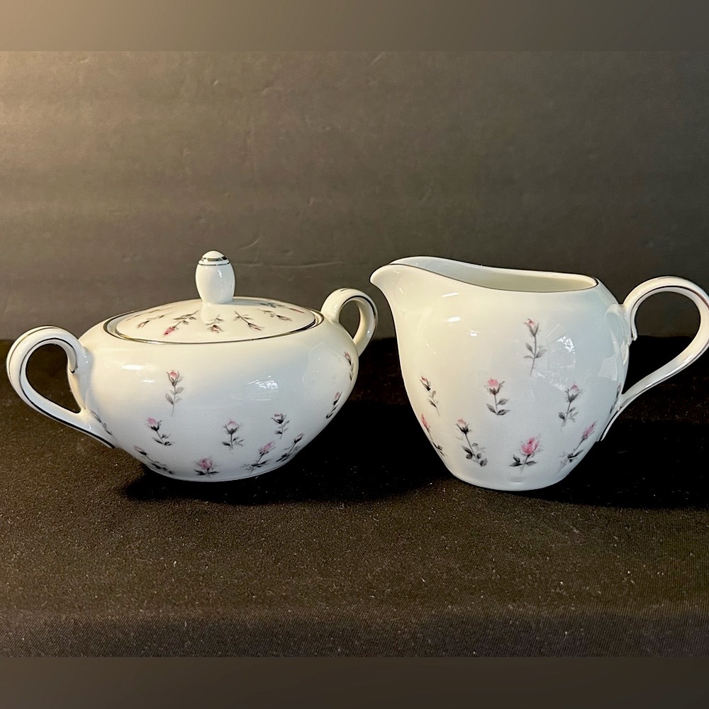 VTG Harmony House discontinued Rosebud sugar/creamer